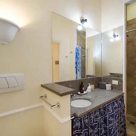 La Casa Del Capitano By Buddyrent アパート