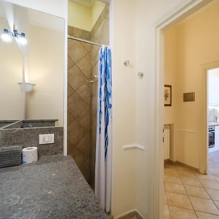 アパート La Casa Del Capitano By Buddyrent *