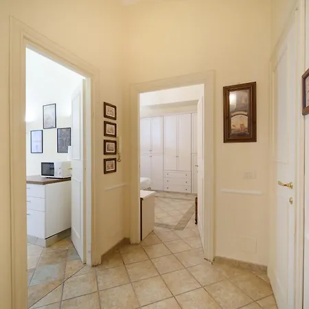 La Casa Del Capitano By Buddyrent アパート